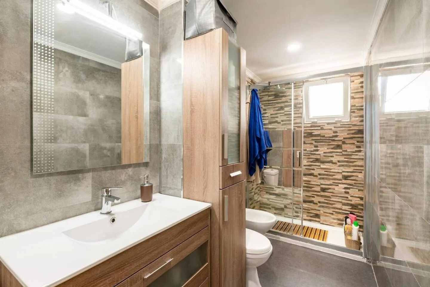 Habitacion Privada En Apartamento De Alfonso Siviglia 0*,