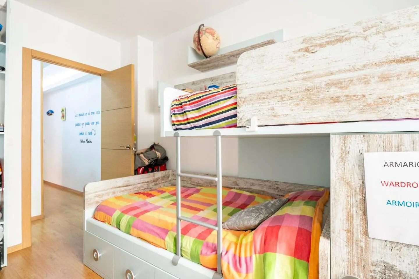 Bed & Breakfast Habitacion Privada En Apartamento De Alfonso Seville